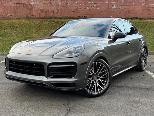 2023 Porsche Cayenne GTS