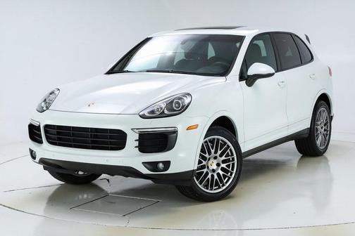 2017 Porsche Cayenne Platinum Edition