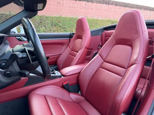 2020 Porsche 911 Carrera 4S