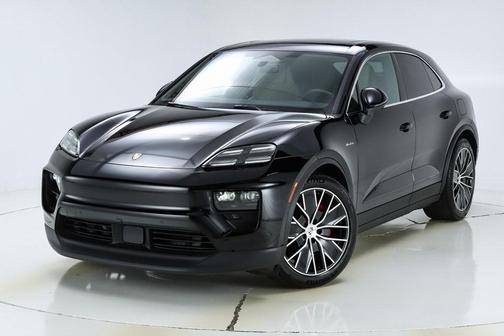 2025 Porsche Macan 4S