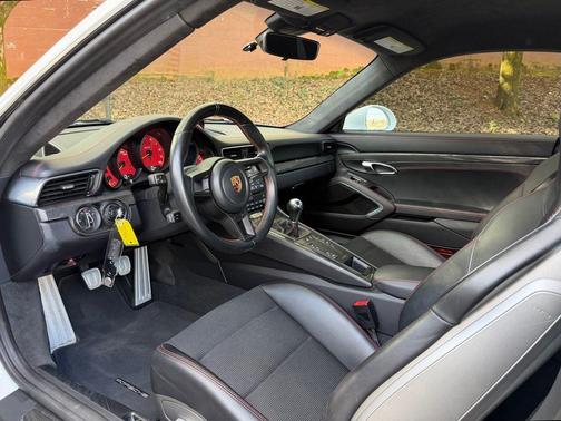 2018 Porsche 911 GT3