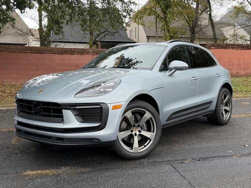 2025 Porsche Macan 