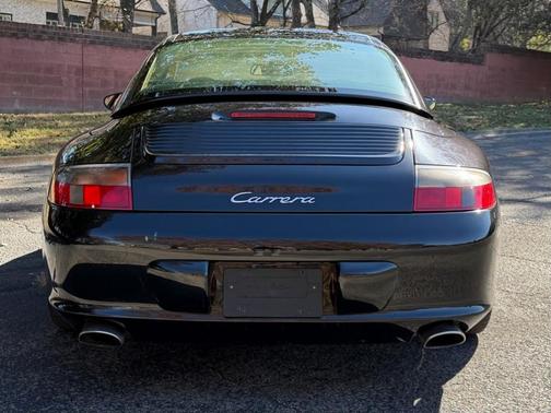 2003 Porsche 911 Carrera Cabriolet