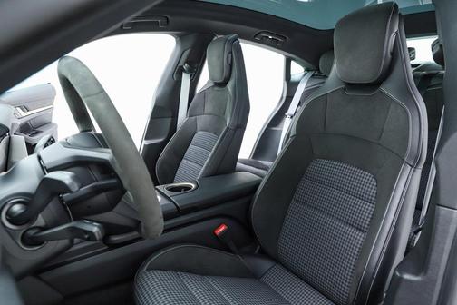 2025 Porsche Taycan 4S