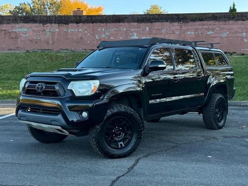 2014 Toyota Tacoma Base