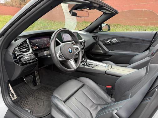 2021 BMW Z4 M40i
