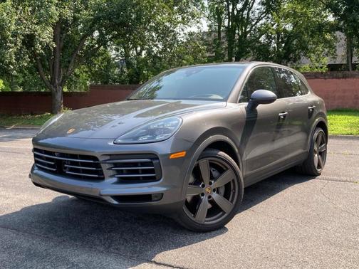 2022 Porsche Cayenne S