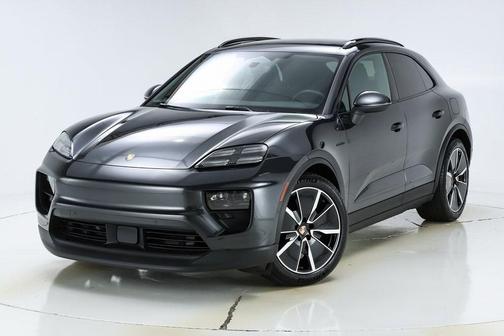 2025 Porsche Macan 4