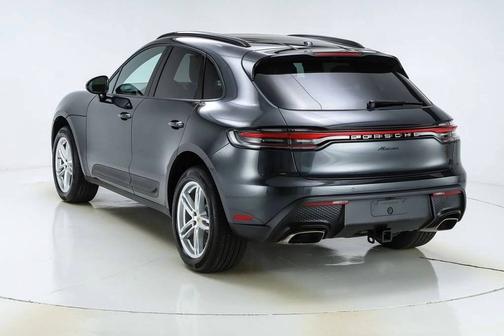 Volcano Grey Metallic 2022 Porsche Macan