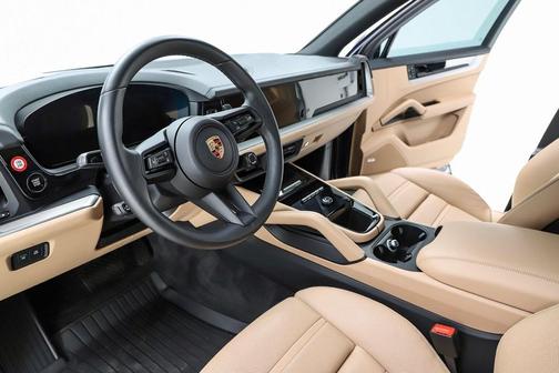 2024 Porsche Cayenne Base