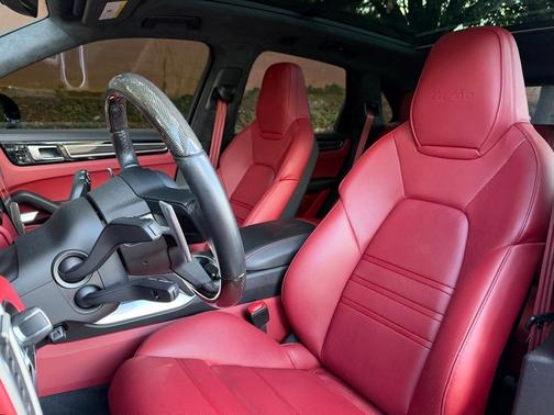 2020 Porsche Cayenne Turbo