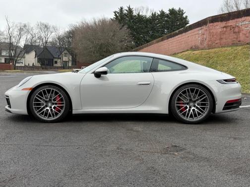 2024 Porsche 911 Carrera S