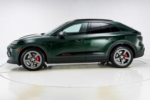 2025 Porsche Macan 4S