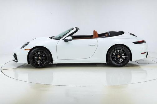 2025 Porsche 911 Carrera