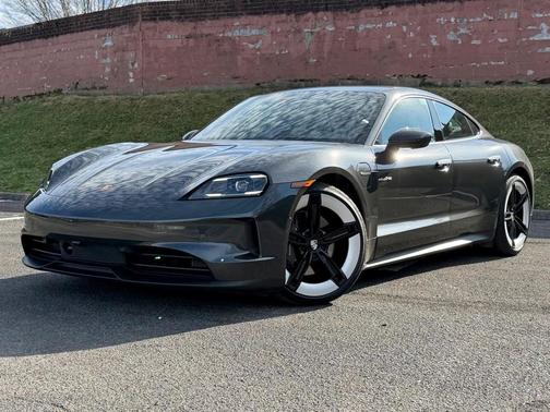 2025 Porsche Taycan Base