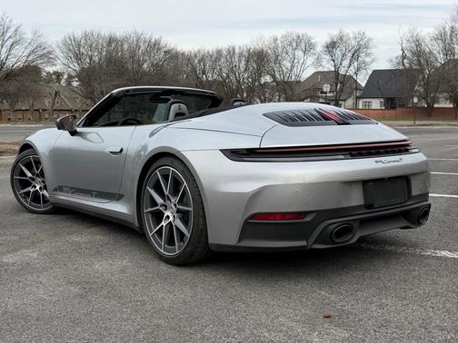 2025 Porsche 911 Carrera T