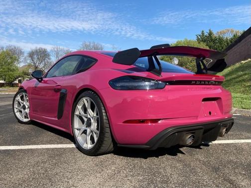 2024 Porsche 718 Cayman GT4 RS