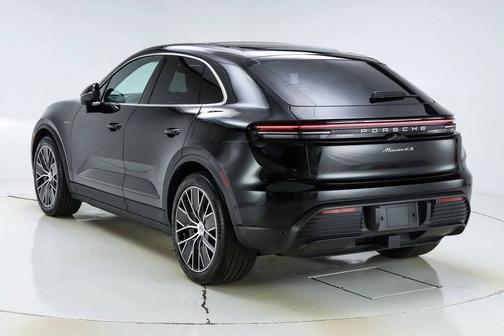 Black 2025 Porsche Macan