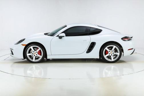 Carrara White Metallic 2023 Porsche 718 Cayman