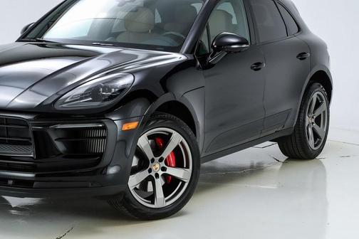 2025 Porsche Macan S