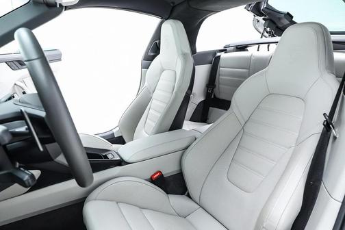 2024 Porsche 911 Targa 4 GTS