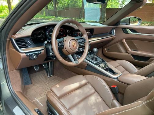 2024 Porsche 911 Targa 4S