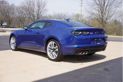 2022 Chevrolet Camaro RWD Coupe LT1