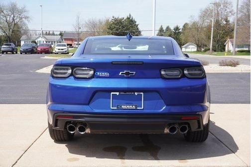 2022 Chevrolet Camaro RWD Coupe LT1