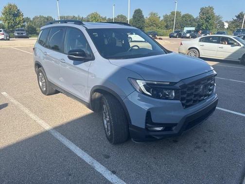 2023 Honda Passport AWD TrailSport