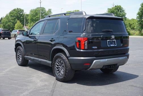 Crystal Black Pearl 2026 Honda Passport AWD TrailSport