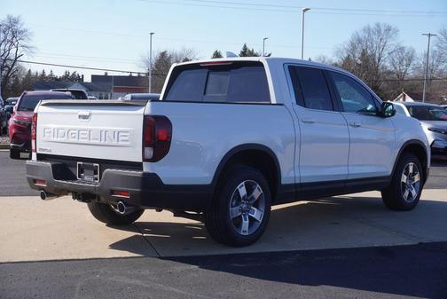 Platinum White 2026 Honda Ridgeline RTL