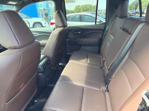 Platinum White Pearl 2025 Honda Ridgeline RTL