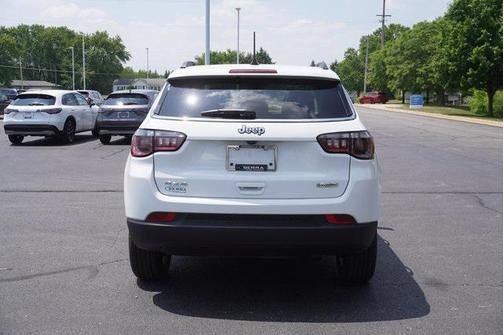 2022 Jeep Compass Latitude