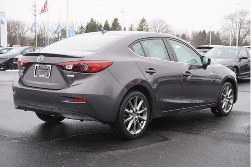 2018 Mazda Mazda3 Touring