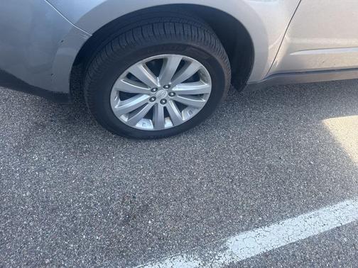 Steel Silver Metallic 2011 Subaru Forester 2.5 X Premium