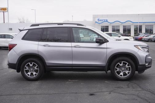 2022 Honda Passport AWD TrailSport