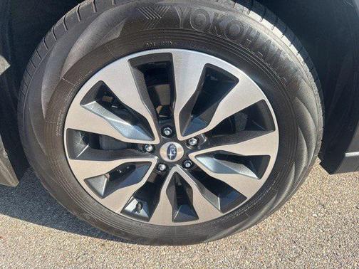 2023 Subaru Outback Touring XT