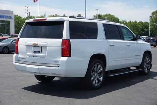 Summit White 2016 Chevrolet Suburban LTZ