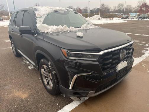 2023 Honda Pilot AWD EX-L 7 Passenger