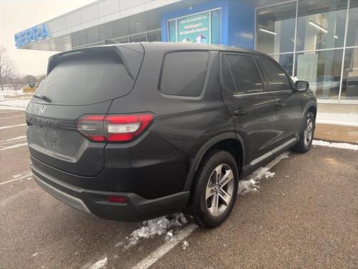 2023 Honda Pilot AWD EX-L 7 Passenger