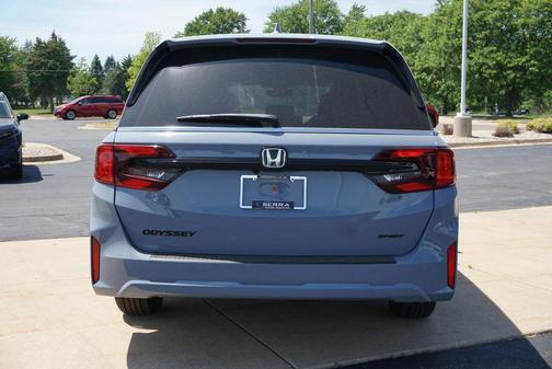 Sonic Gray Pearl 2026 Honda Odyssey Sport-L