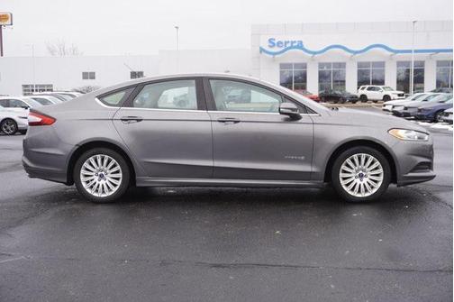 2014 Ford Fusion Hybrid SE