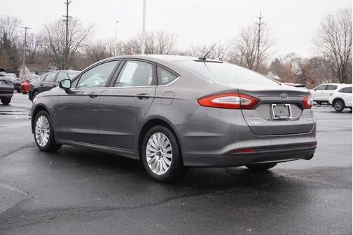 2014 Ford Fusion Hybrid SE