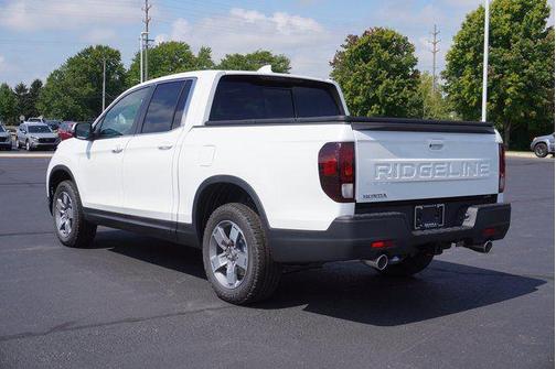 Platinum White Pearl 2026 Honda Ridgeline RTL