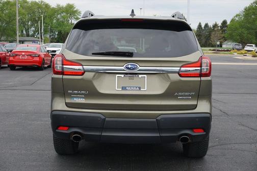 Green Metallic 2022 Subaru Ascent Limited 7-Passenger