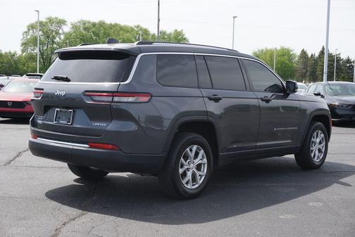 Baltic Gray Metallic Clearcoat 2023 Jeep Grand Cherokee L Limited