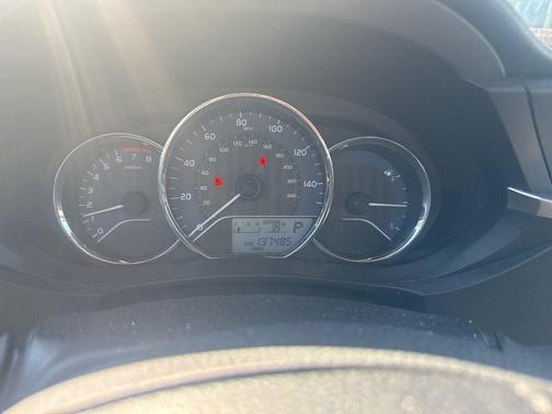 Classic Silver Metallic 2015 Toyota Corolla LE