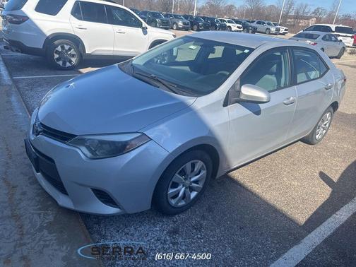 Classic Silver Metallic 2015 Toyota Corolla LE