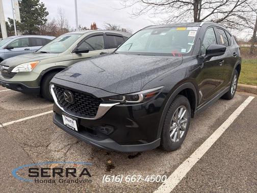 2022 Mazda CX-5 2.5 S Preferred Package
