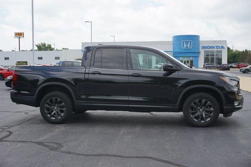 Crystal Black Pearl 2023 Honda Ridgeline Sport